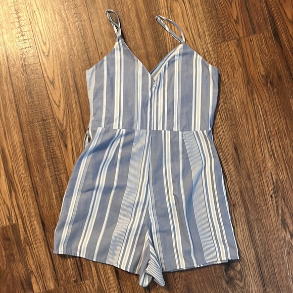 Giani Bini Romper Small Tie-front - Picture 7 of 8